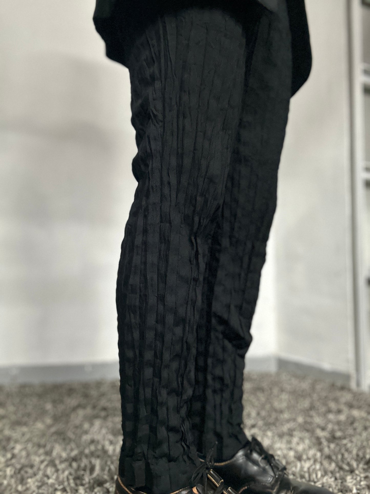 Issey Miyake Men SS18 Straight leg pleated trousers- Size 2