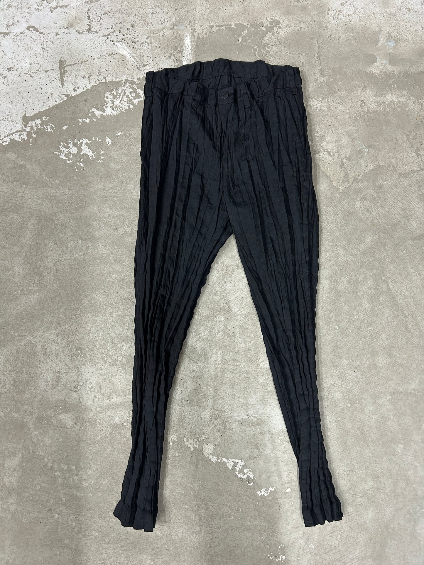 Issey Miyake Men SS18 Straight leg pleated trousers- Size 2