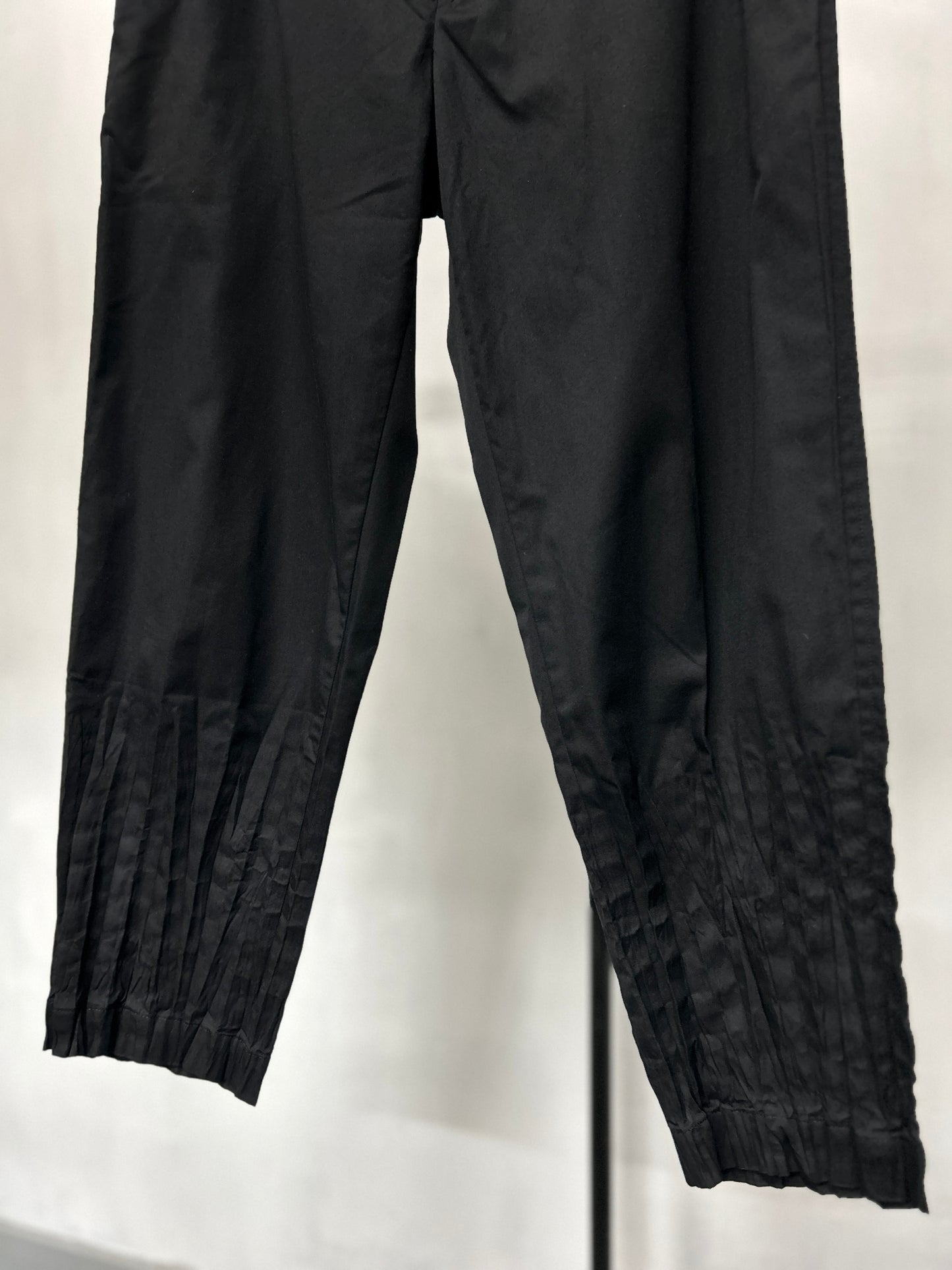 Issey Miyake Men AW19 Straight leg Pleated Trouser- Size 2